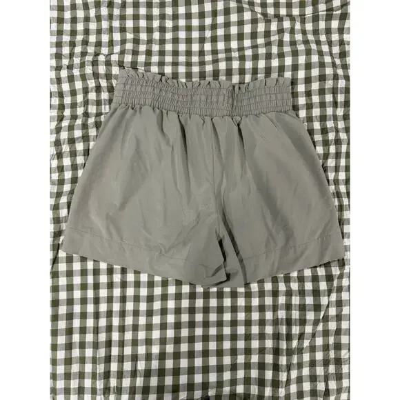 Abercrombie Sage Green Shorts - Picture 2 of 3
